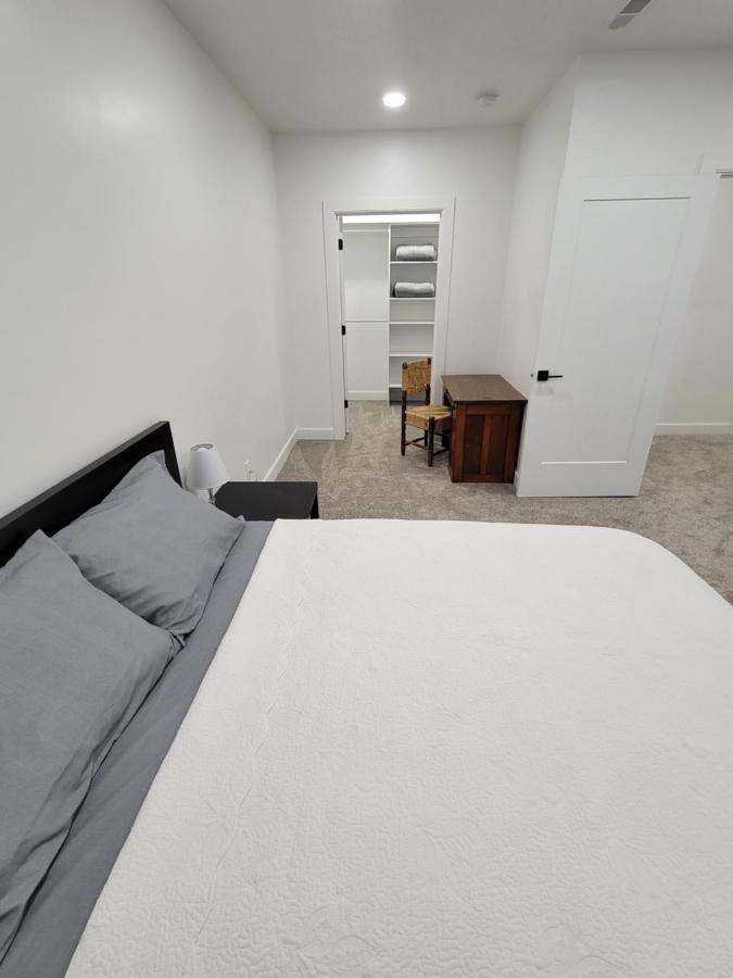 Spacious & Modern Apartment, Close To Universities And Mountains Mapleton المظهر الخارجي الصورة